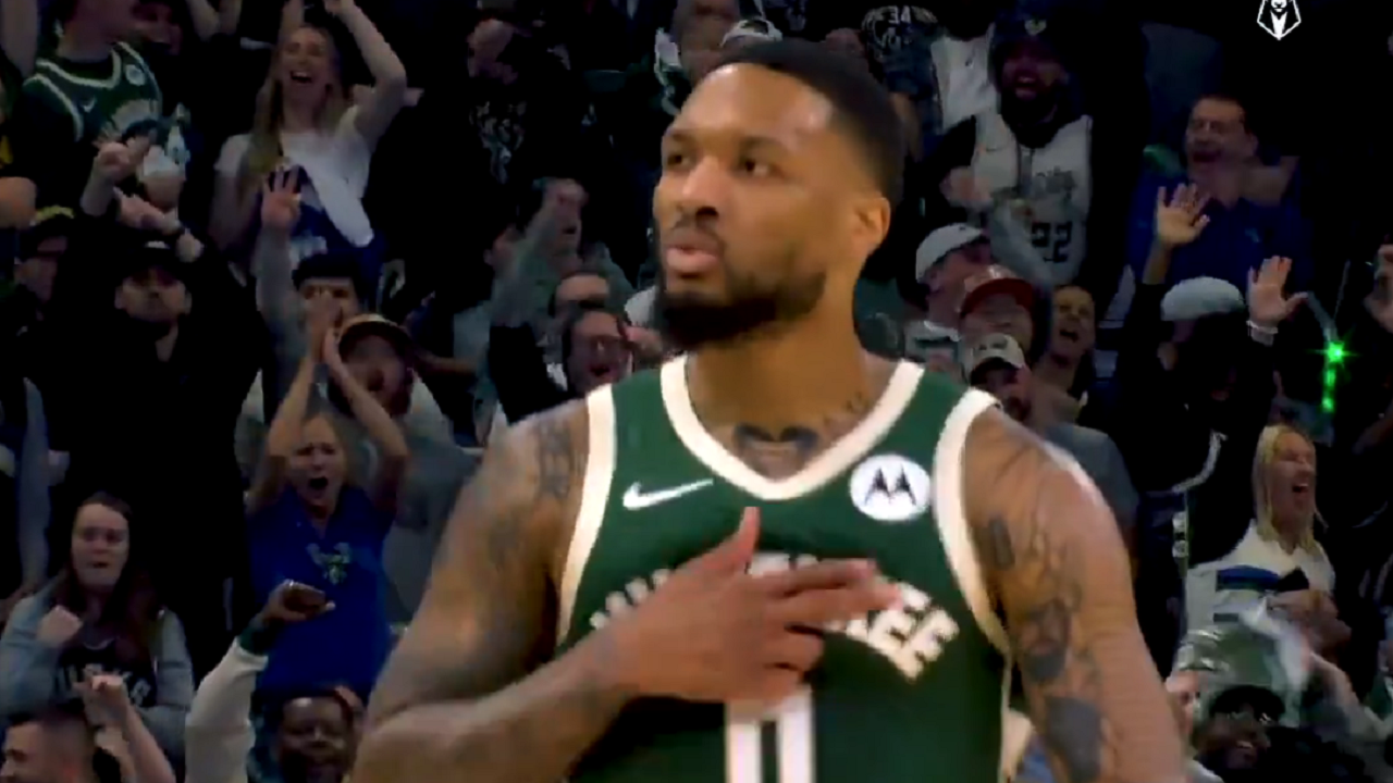 Дэмьен Лиллард / Скриншот трансляции Дэмьен Лиллард / Скриншот трансляции