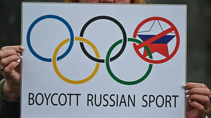 Британия больше не будет требовать от спортсменов из РФ доказательств нейтральности – МОК доволен