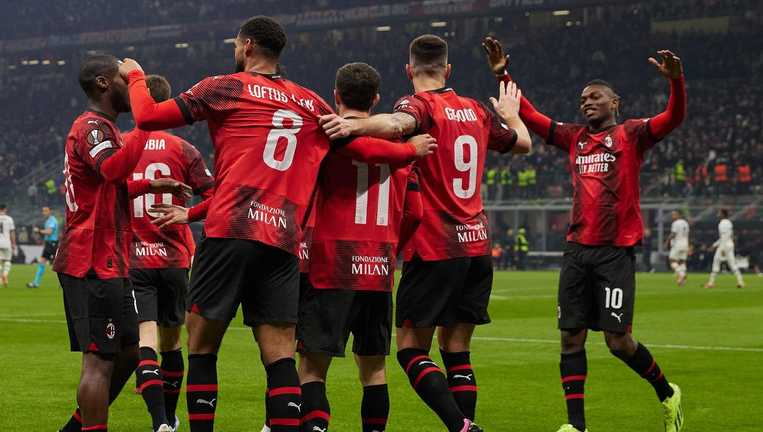 Гравці Мілана / Фото: Getty Images Гравці Мілана / Фото: Getty Images