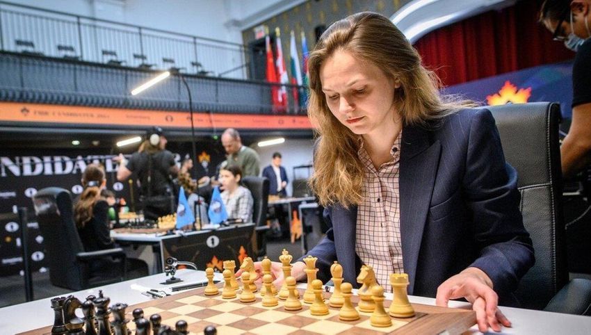 Анна Музычук уступила россиянке на Турнире претенденток в Торонто - украинка отказалась пожимать руку шахматистке