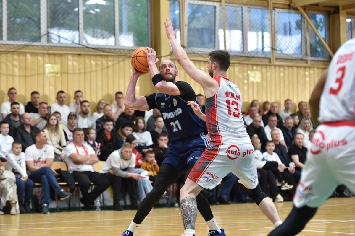 Ровно - Днепр / ФБУ