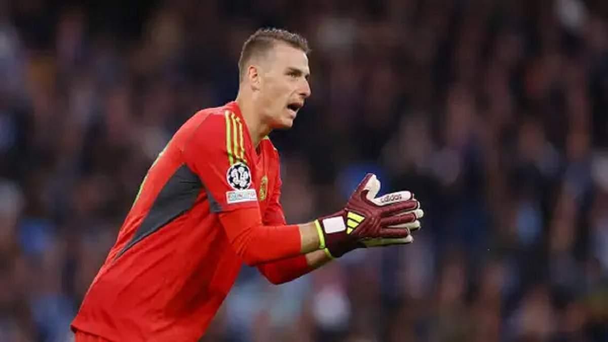 Андрей Лунин / Фото EFE