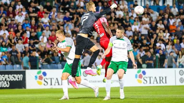 Павло Ісенко у грі / фото: ФК Ворскла Павло Ісенко у грі / фото: ФК Ворскла