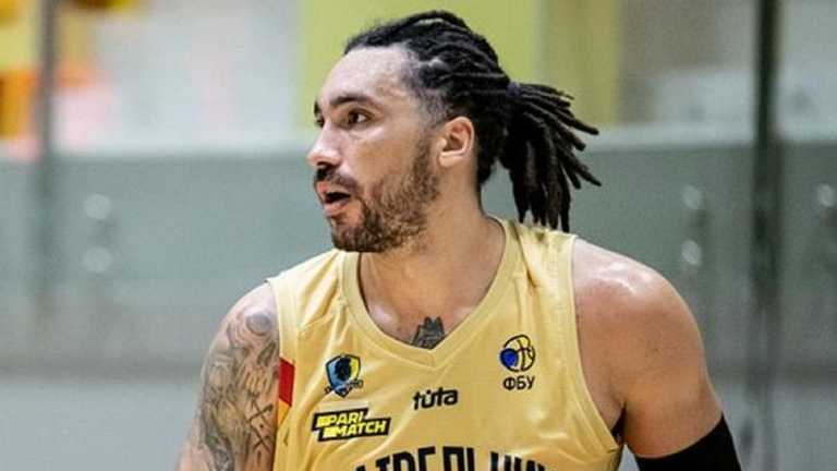 Дрю Гордон / Фото: Будивельник Дрю Гордон / Фото: Будивельник