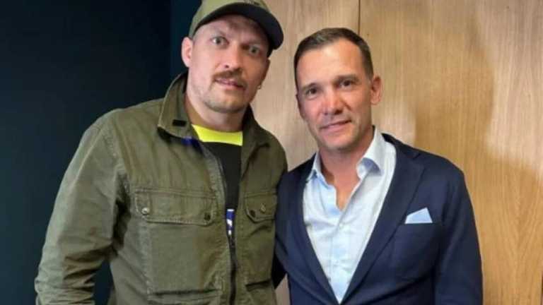 Олександр Усик і Андрій Шевченко / Фото з відкритих джерел Олександр Усик і Андрій Шевченко / Фото з відкритих джерел