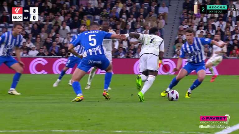 Реал Мадрид - Алавес / скриншот трансляции Реал Мадрид - Алавес / скриншот трансляции