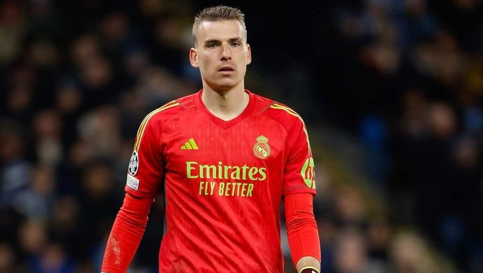 "Лунин - это не Куртуа": в Испании назвали слабые места украинца, списав его до конца сезона "Лунин - это не Куртуа": в Испании назвали слабые места украинца, списав его до конца сезона