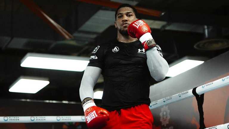 Энтони Джошуа / Фото: facebook.com/anthonyjoshuaboxer Энтони Джошуа / Фото: facebook.com/anthonyjoshuaboxer