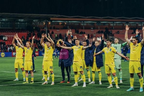 Збірна України офіційно отримала бонус від УЄФА – Ребров може розраховувати на підмогу