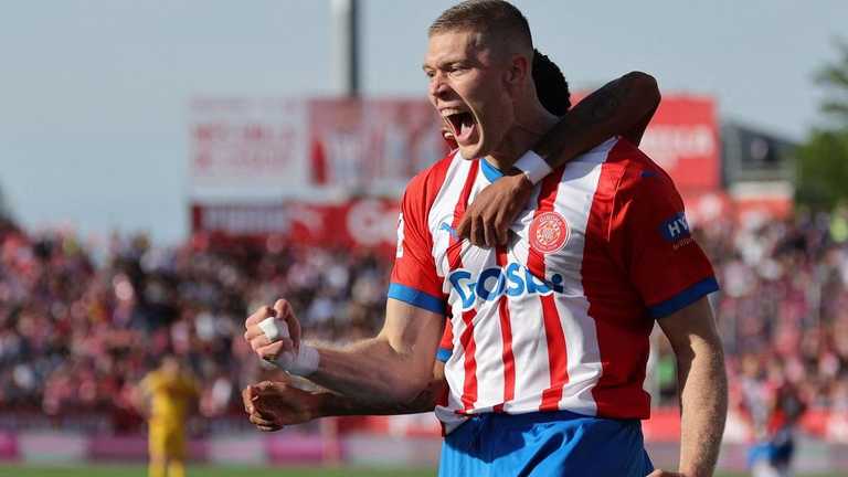 Жирона – Барселона – 4:2 (фото Getty Images) Жирона – Барселона – 4:2 (фото Getty Images)