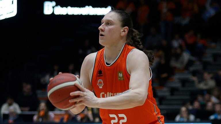 Аліна Ягупова / фото: Valencia Basket Club Аліна Ягупова / фото: Valencia Basket Club