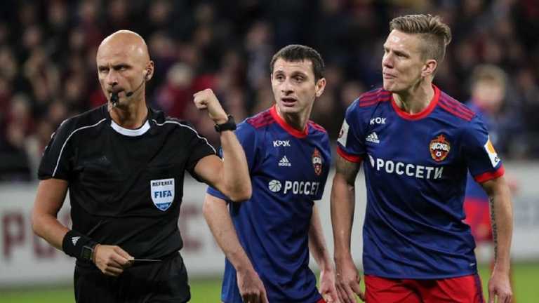 Понтус Вернблум (крайний справа) / Фото: Чемпионат / Сафонов Александр Понтус Вернблум (крайний справа) / Фото: Чемпионат / Сафонов Александр