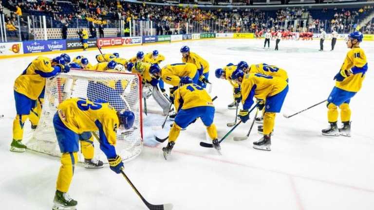 Сборная Украины по хоккею / IIHF