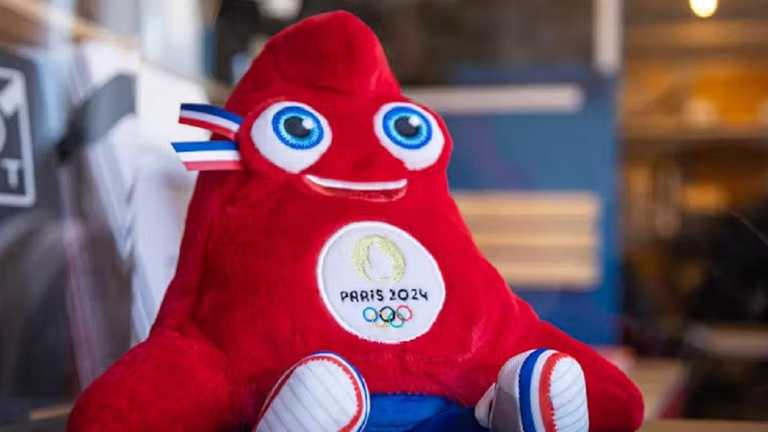 Маскот Олімпіади-2024 / Фото EFE Маскот Олімпіади-2024 / Фото EFE