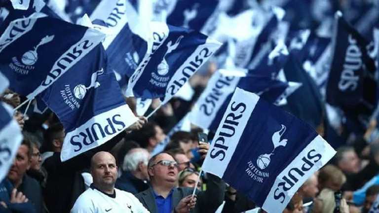 Болельщики Тоттенхэма / twitter.com/spursofficial Болельщики Тоттенхэма / twitter.com/spursofficial