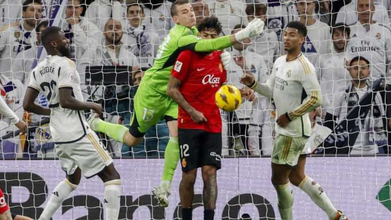 Андрій Лунін (по центру) / Фото EFE Андрій Лунін (по центру) / Фото EFE