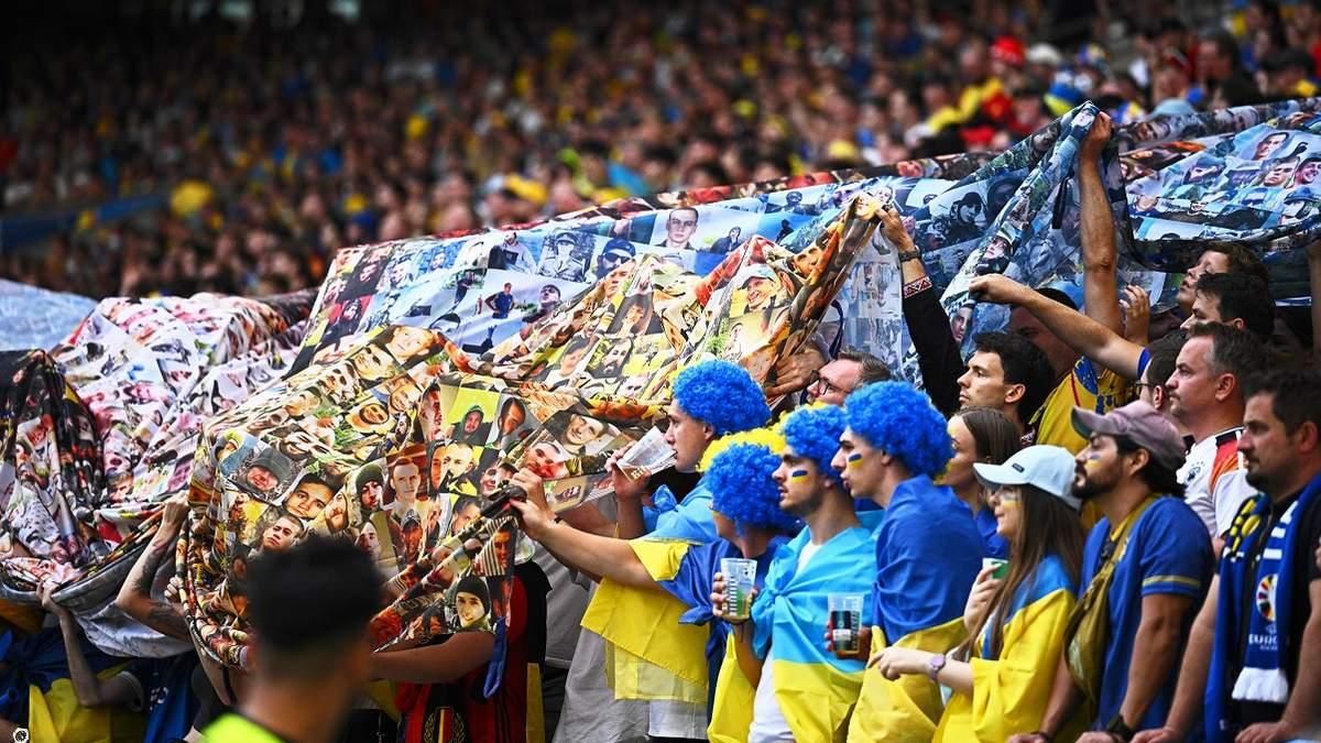 Акція пам'яті Назарія Гринцевича / Фото Tom Weller/picture alliance via Getty Ima 