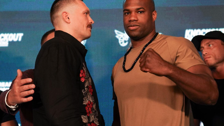 Усик й Дюбуа / Фото з Instagram Усик й Дюбуа / Фото з Instagram