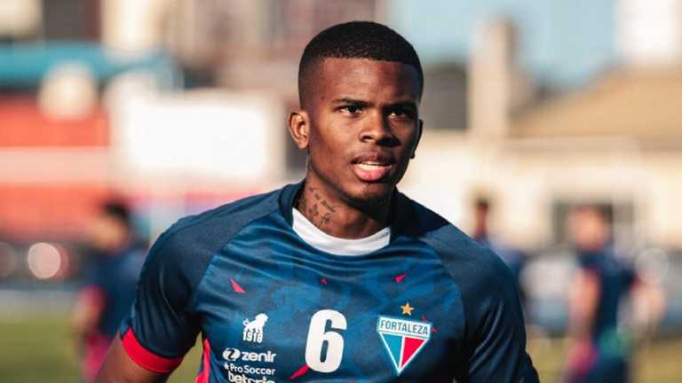 Браян Себальйос / Фото: Leonardo Moreira/Fortaleza EC Браян Себальйос / Фото: Leonardo Moreira/Fortaleza EC