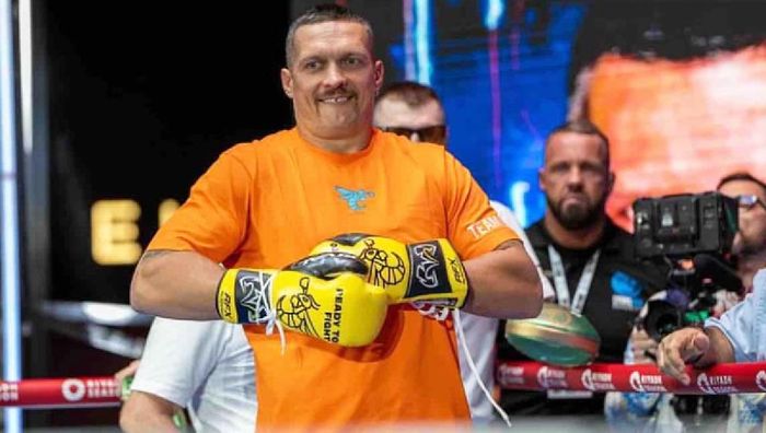 Усик отказался от пояса IBF, сделав подарок Джошуа и Дюбуа