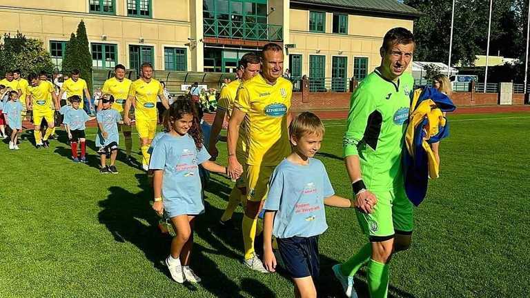 Ветеранська збірна України / Фото зі соцмереж Ветеранська збірна України / Фото зі соцмереж