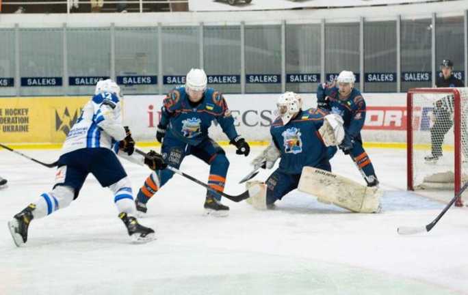 Кременчук проти Сокола / фото: ХК Сокіл Кременчук проти Сокола / фото: ХК Сокіл
