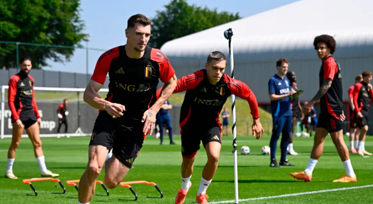 Тома Меньє на тренуванні / Фото Gallo Images Тома Меньє на тренуванні / Фото Gallo Images