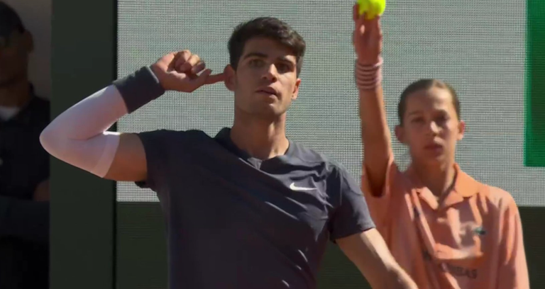 Карлос Алькарас / Скріншот з відео Карлос Алькарас / Скріншот з відео