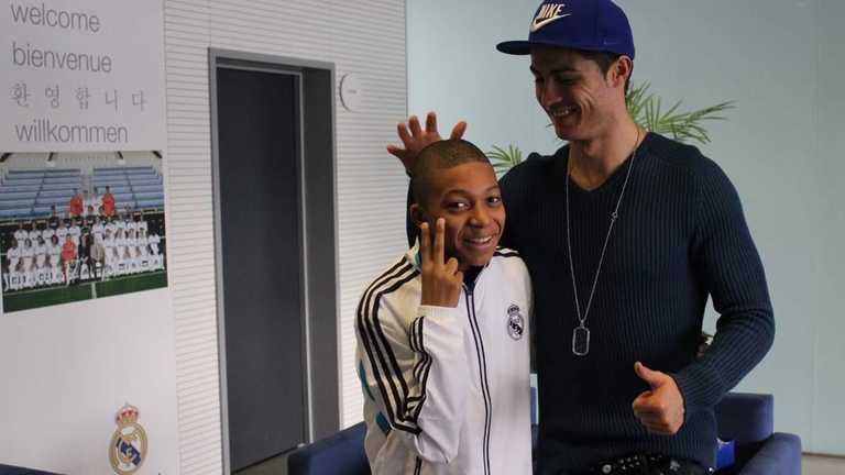 Кіліан Мбаппе та Кріштіану Роналду / Фото з Instagram Кіліан Мбаппе та Кріштіану Роналду / Фото з Instagram