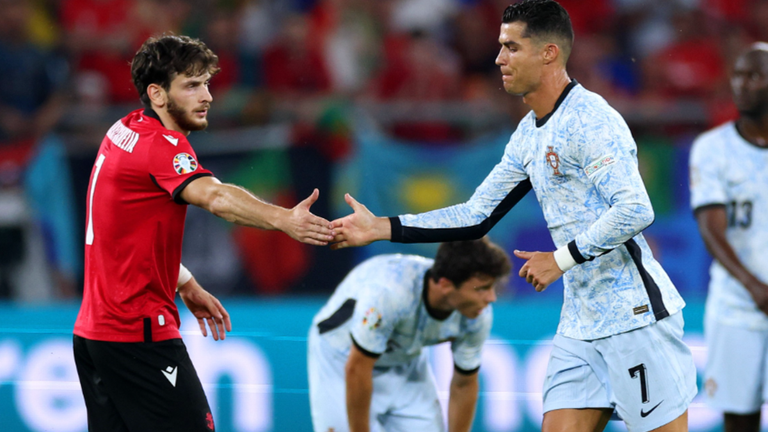 Кварацхелия и Роналду / Фото с X Кварацхелия и Роналду / Фото с X