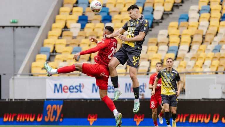 Рух у матчі УПЛ / фото: ФК Рух Рух у матчі УПЛ / фото: ФК Рух