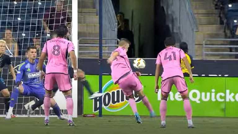 Інтер Маямі переміг Філадельфію / Скріншот з трансляції Інтер Маямі переміг Філадельфію / Скріншот з трансляції