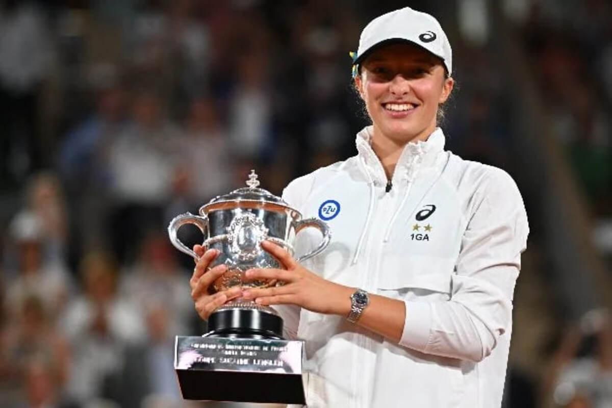 Іга Свьонтек / фото з Twitter Ролан Гаррос