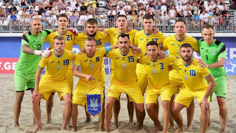 Збірна України з пляжного футболу / Фото АПФУ Збірна України з пляжного футболу / Фото АПФУ