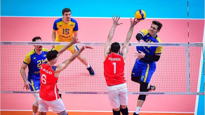 Сборная Украины по волейболу уступила Бельгии в полуфинале Кубка претендентов, но прошла в Лигу наций