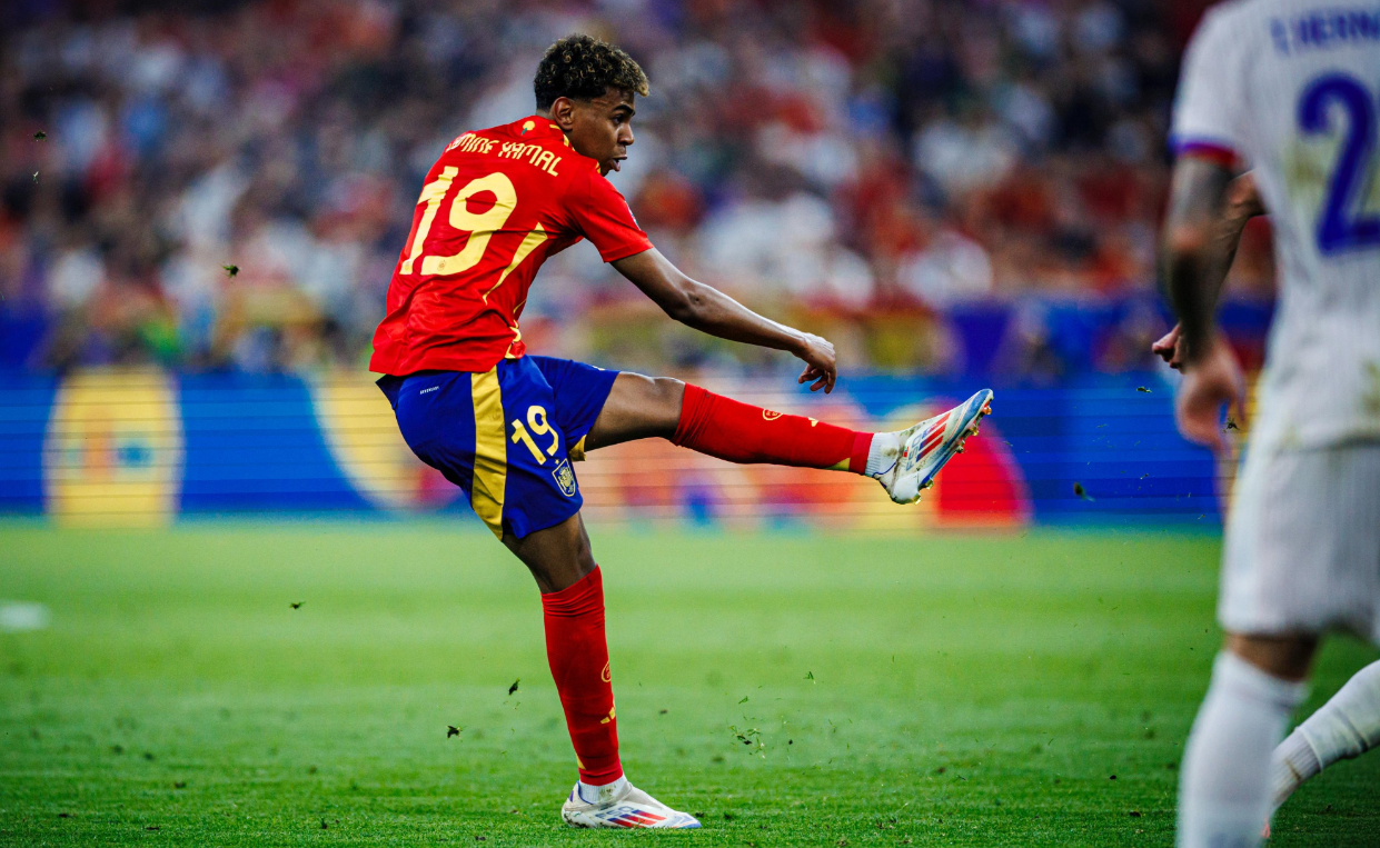 Ламін Ямал / Фото x.com/SEFutbol