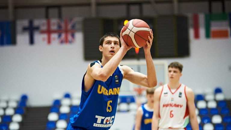 Данило Сипало / фото: ФІБА Данило Сипало / фото: ФІБА
