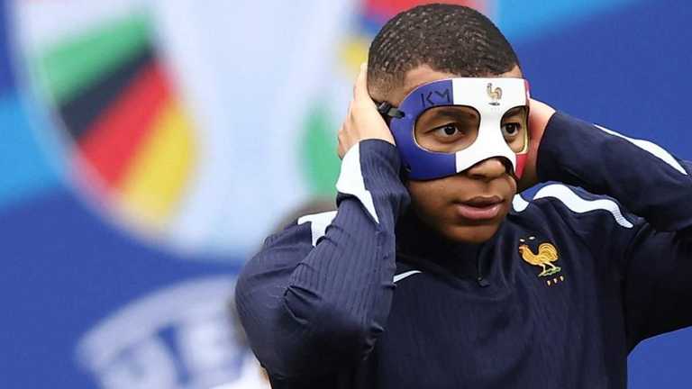 Килиан Мбаппе / Photo by FRANCK FIFE/AFP via Getty Images Килиан Мбаппе / Photo by FRANCK FIFE/AFP via Getty Images