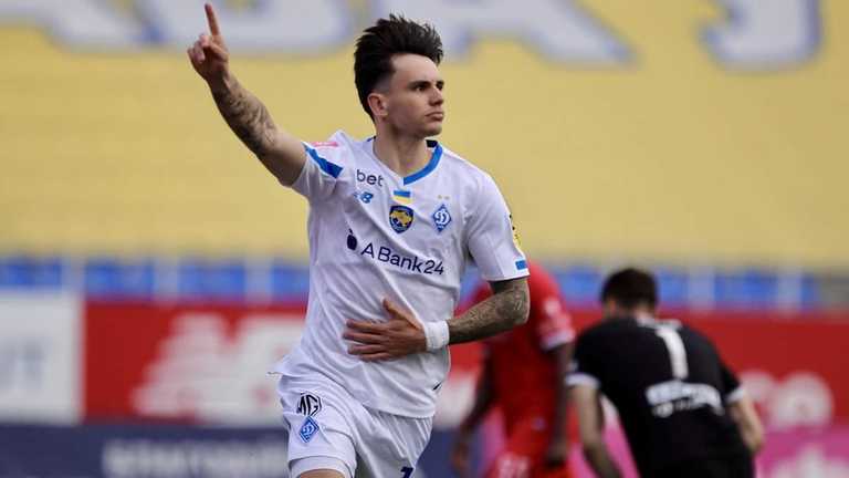 Микола Шапаренко / Фото ФК Динамо Микола Шапаренко / Фото ФК Динамо