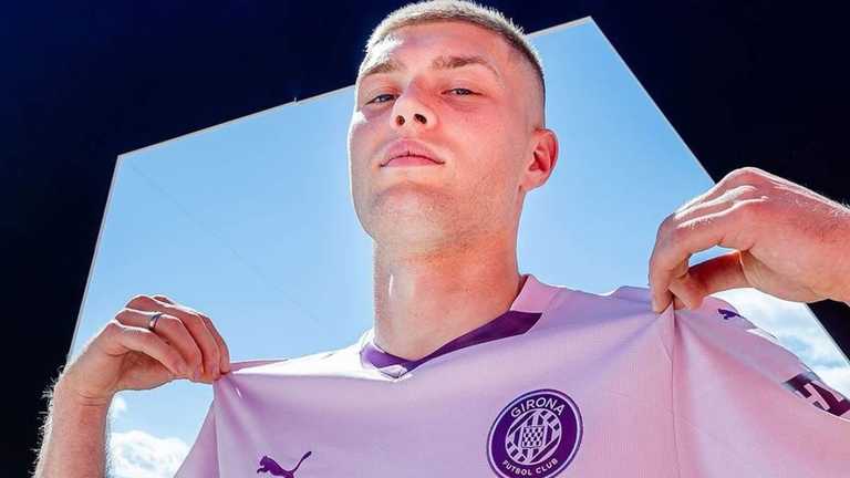 Артем Довбик / Фото ФК Жирона Артем Довбик / Фото ФК Жирона