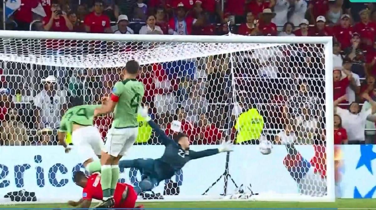 Герреро забиває Болівії / Скріншот з трансляції