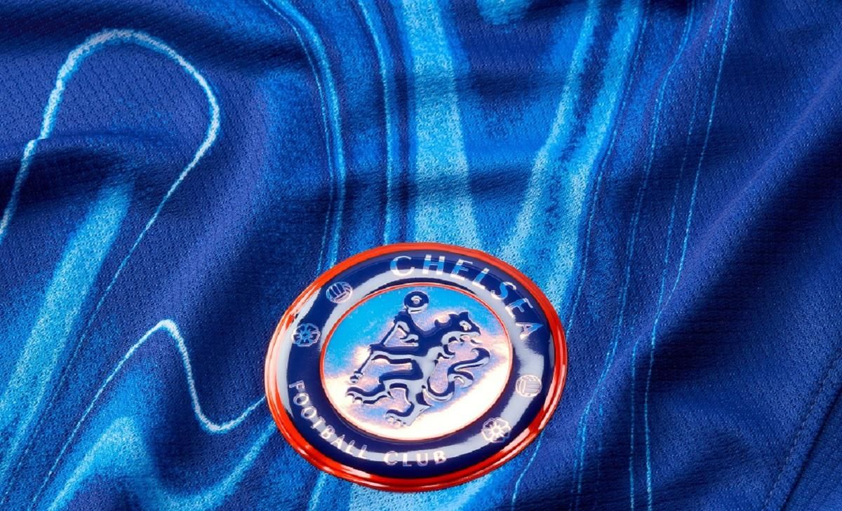 Нова форма Челсі / /x.com/sneakermarketro