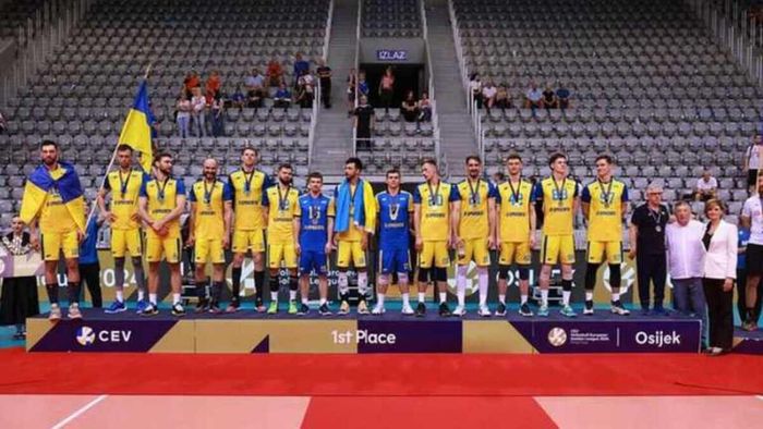Сборная Украины по волейболу без лидеров победила Чили и вышла в полуфинал Кубка претендентов-2024