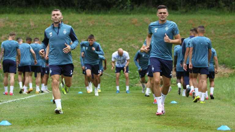 Футболісти Динамо/ Фото ФК Динамо Футболісти Динамо/ Фото ФК Динамо