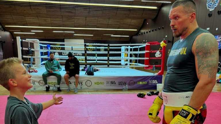 Олександр Усик / Фото instagram.com/usykaa Олександр Усик / Фото instagram.com/usykaa