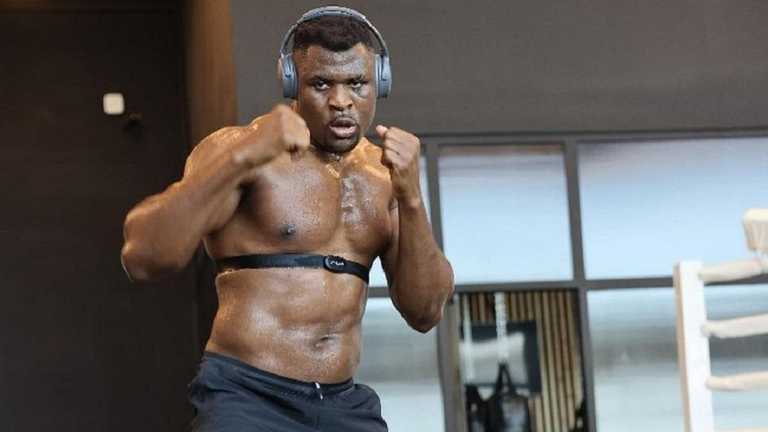 Фрэнсис Нганну / Фото instagram.com/francisngannou Фрэнсис Нганну / Фото instagram.com/francisngannou