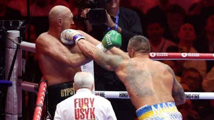 "Он выигрывает стильно": жертва Кличко назвал победителя реванша Усик – Фьюри