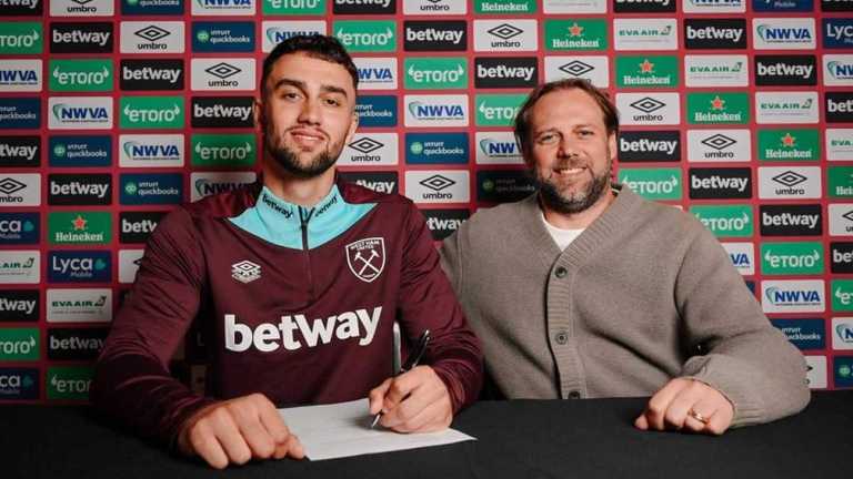 Макс Кілман (ліворуч) / фото: ФК Вест Хем Макс Кілман (ліворуч) / фото: ФК Вест Хем