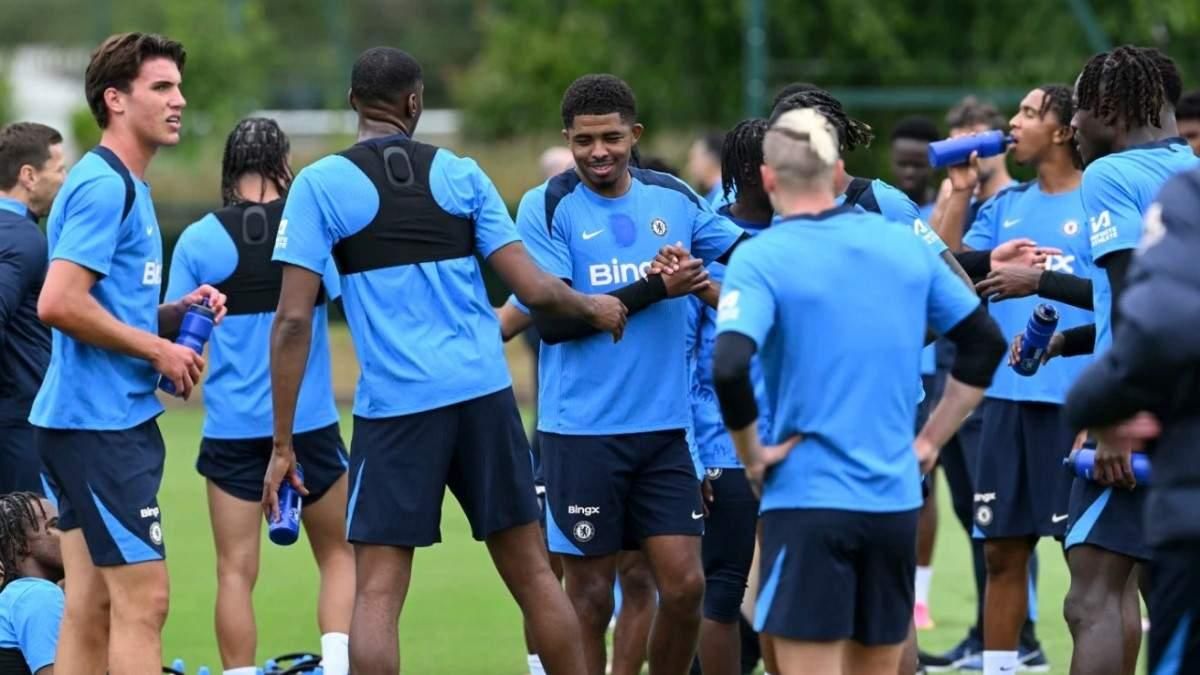 Тренировка игроков Челси / фото: ФК Челси