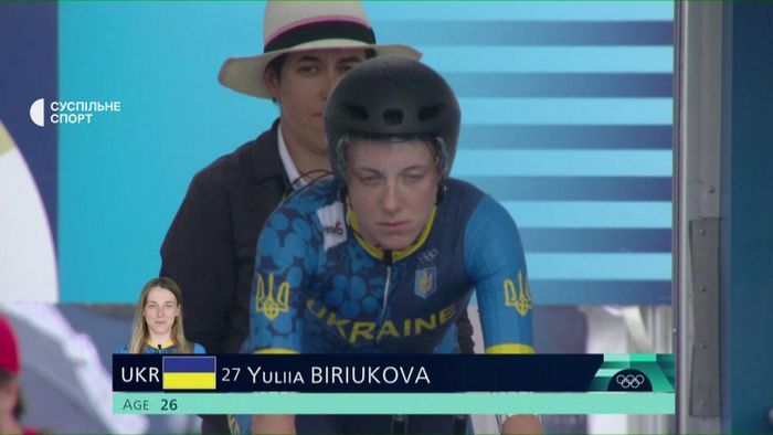 Бірюкова під дощем здобула 27-ме місце в роздільній гонці у велошосе на Олімпіаді – перші медалі велоспорту